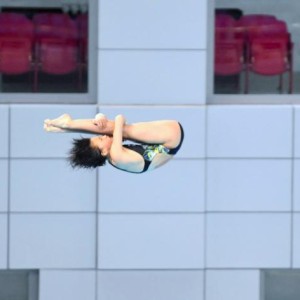 半岛体育官方网站-女子10米台陈芋汐逆转夺冠 张家齐0.55分惜败