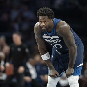 虽败犹荣！兰德尔18中11&amp;罚球8中7砍全场最高32分外加7篮板6助攻